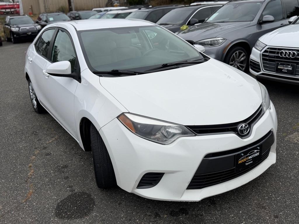 Toyota Corolla  2015