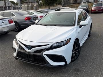 2021 Toyota Camry Hybrid 