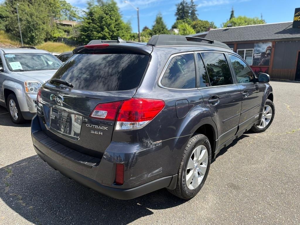 Subaru Outback  2012