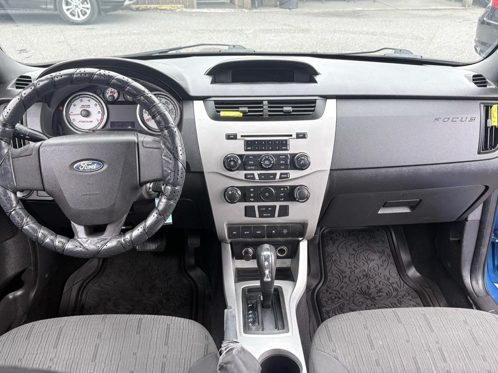 Ford Focus  2010