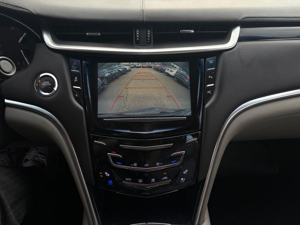 Cadillac XTS  2017