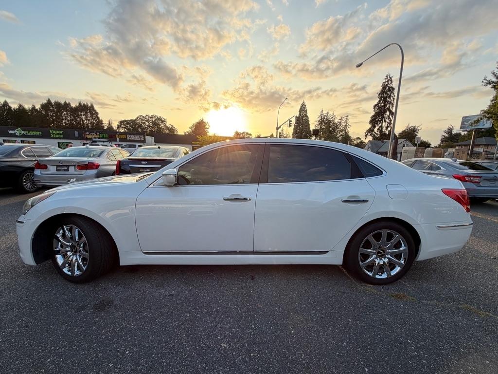 Hyundai Equus  2012