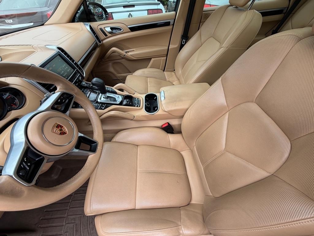 Porsche Cayenne  2015