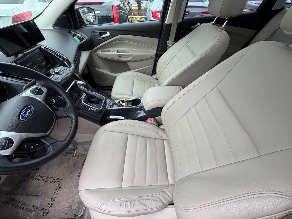 Ford Escape  2014