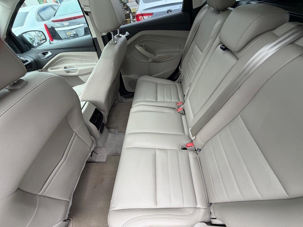 Ford Escape  2014