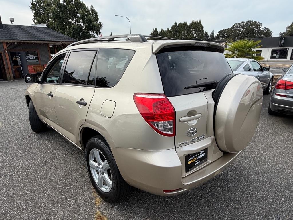 Toyota RAV4  2006