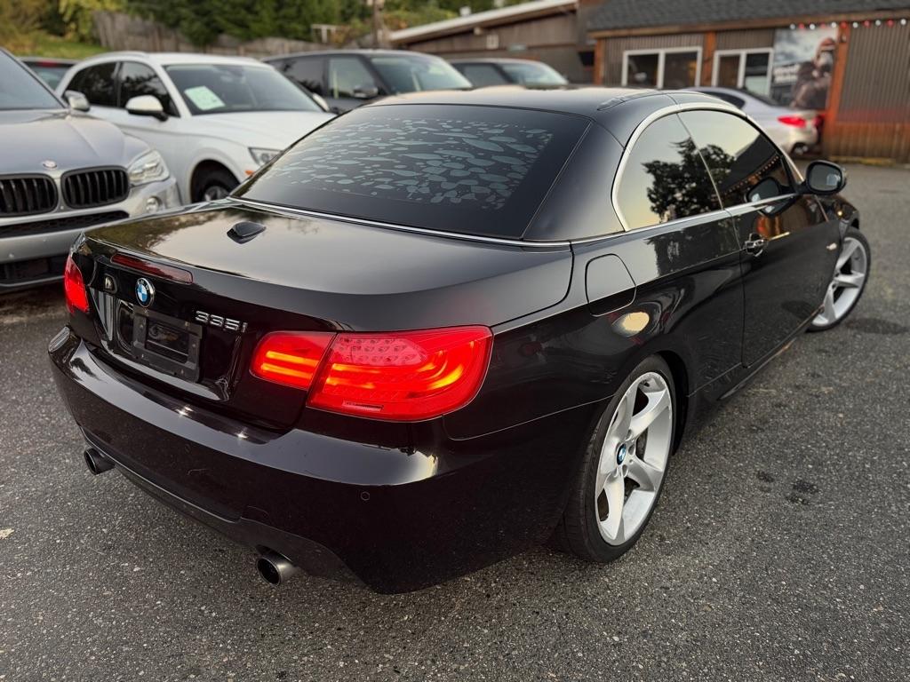 BMW 3-Series  2013