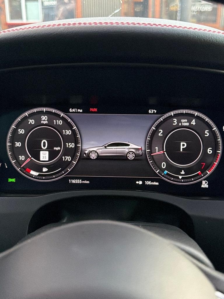 Jaguar XE  2020