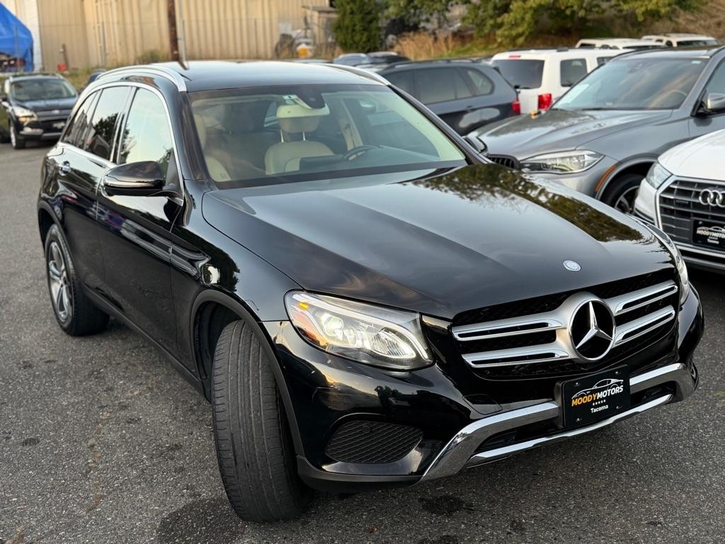 Mercedes-Benz GLC-Class  2017