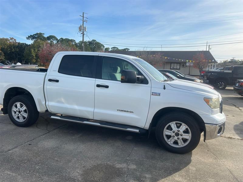 2007 Toyota Tundra SR5 CrewMax 6AT 2WD