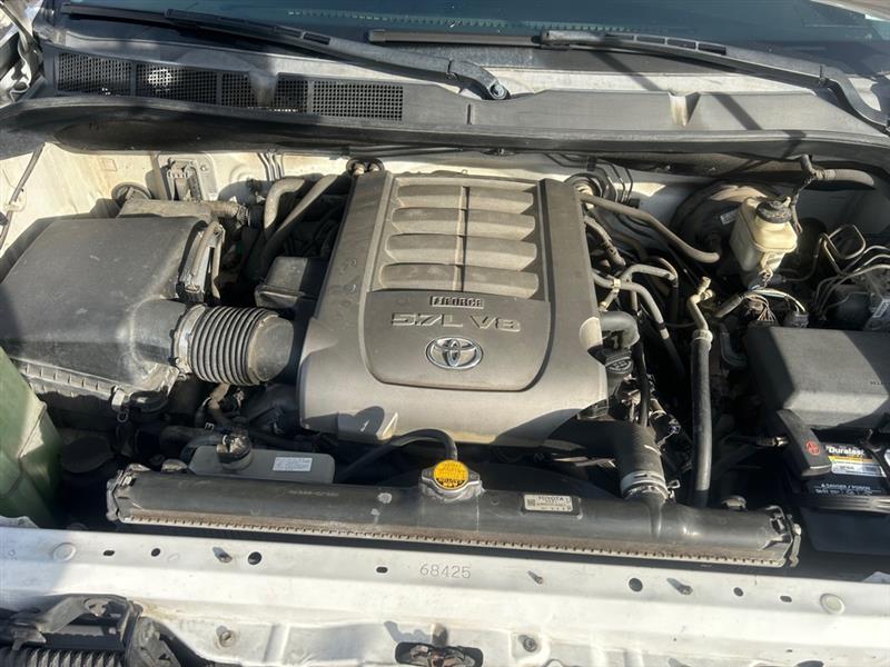 Toyota Tundra SR5 CrewMax 6AT 2WD 2007