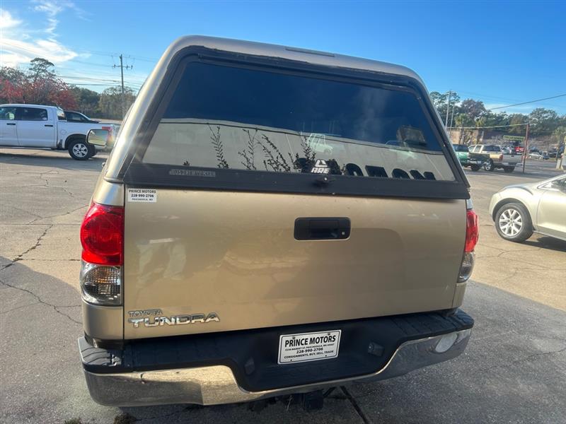 Toyota Tundra Tundra-Grade 5.7L Long Bed 2WD 2009