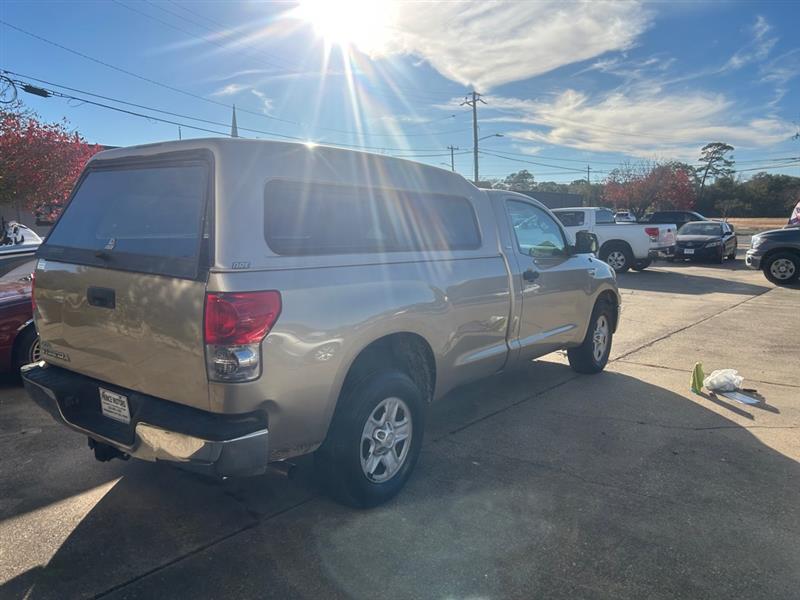 Toyota Tundra Tundra-Grade 5.7L Long Bed 2WD 2009