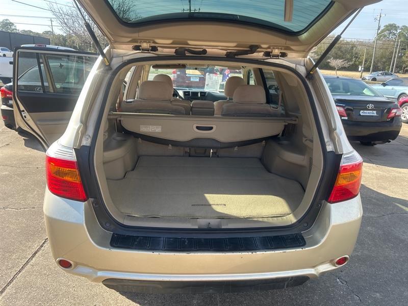 Toyota Highlander Base 2WD 2008