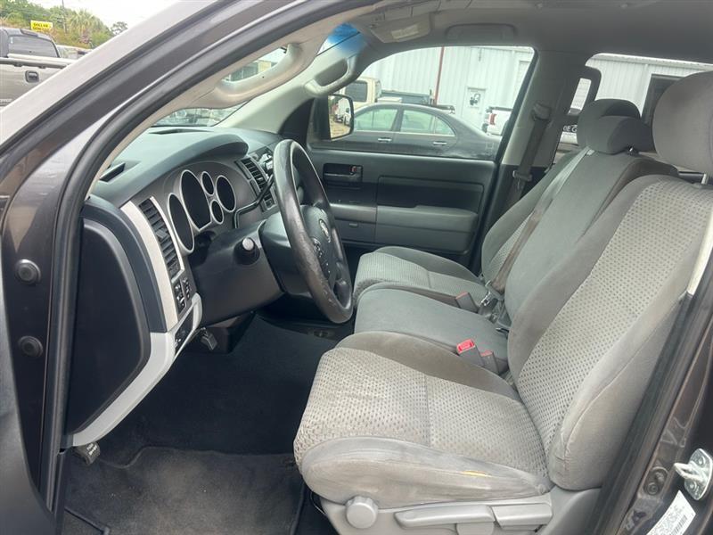 Toyota Tundra Tundra-Grade CrewMax 4.6L 2WD 2013