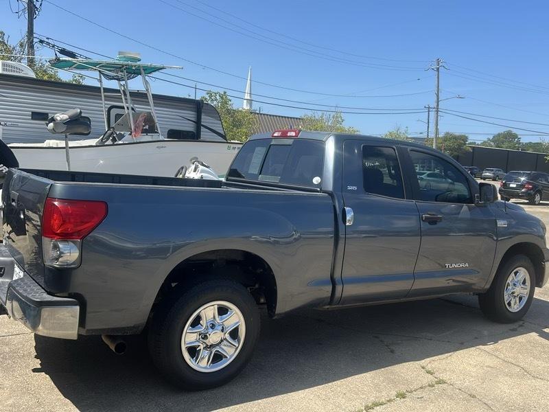 Toyota Tundra SR5 Double Cab 5.7L 2WD 2008