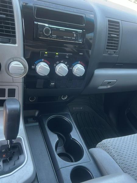Toyota Tundra SR5 Double Cab 5.7L 2WD 2008