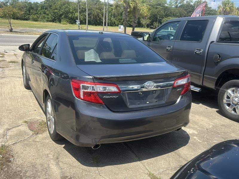Toyota Camry 2014.5 4dr Sdn I4 Auto XLE (Natl) 2012