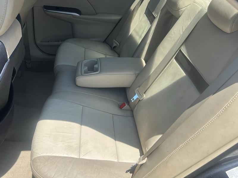 Toyota Camry 2014.5 4dr Sdn I4 Auto XLE (Natl) 2012