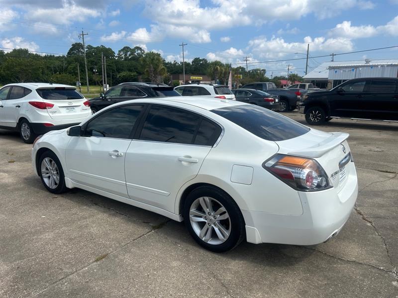 2012 Nissan Altima 3.5 SR