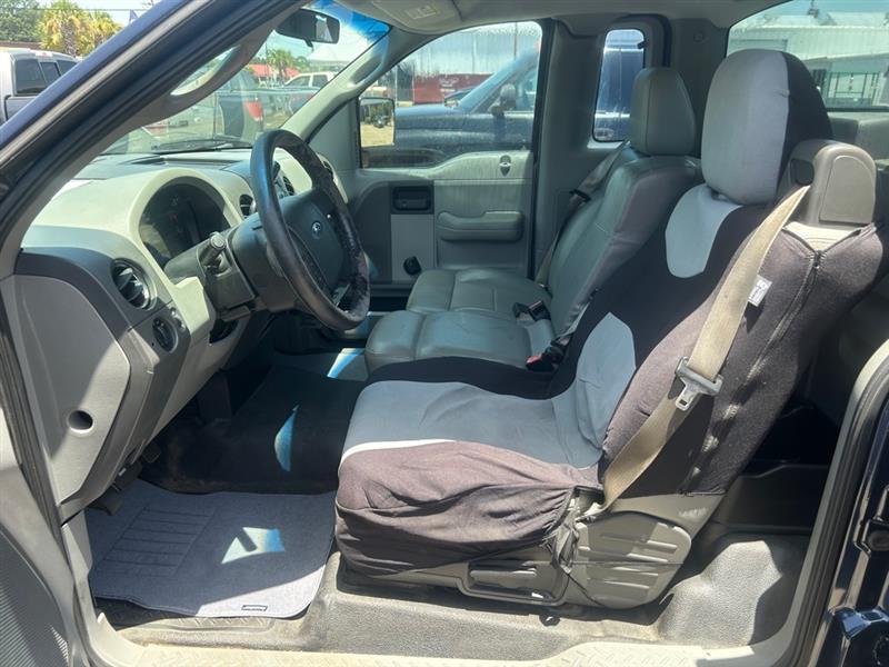 Ford F-150 XLT Long Bed 2WD 2006