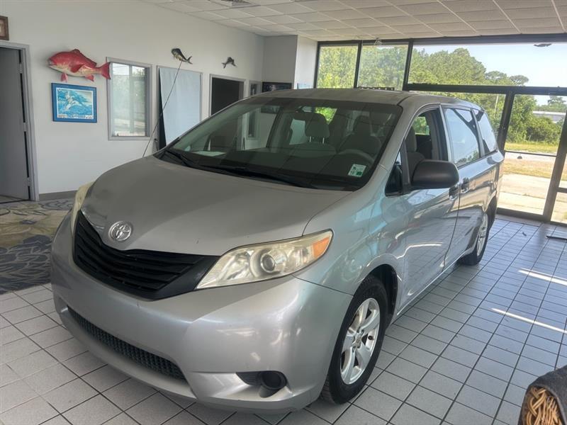 2011 Toyota Sienna Base