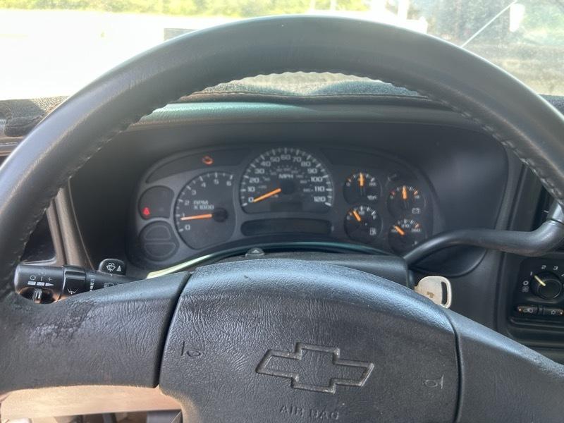 Chevrolet Silverado 1500 1LT Crew Cab Long Box 2WD 2005