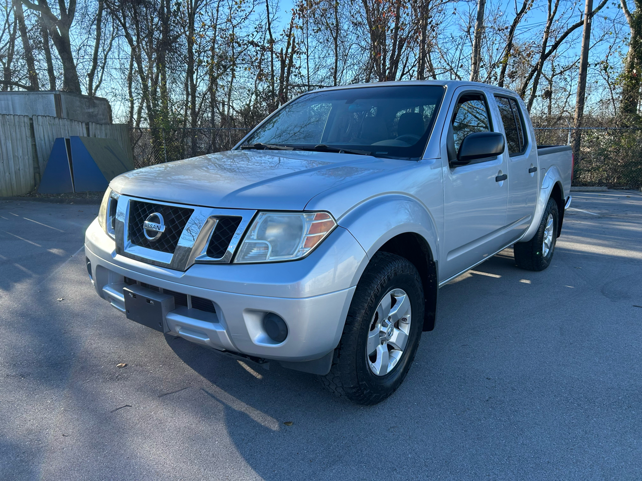 Nissan Frontier Crew Cab 4x4 SV V6 Auto 2012