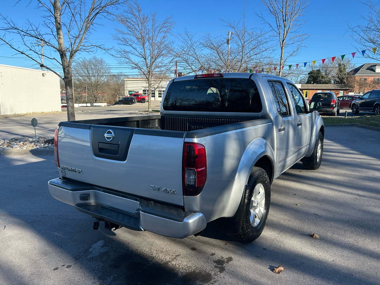 Nissan Frontier Crew Cab 4x4 SV V6 Auto 2012