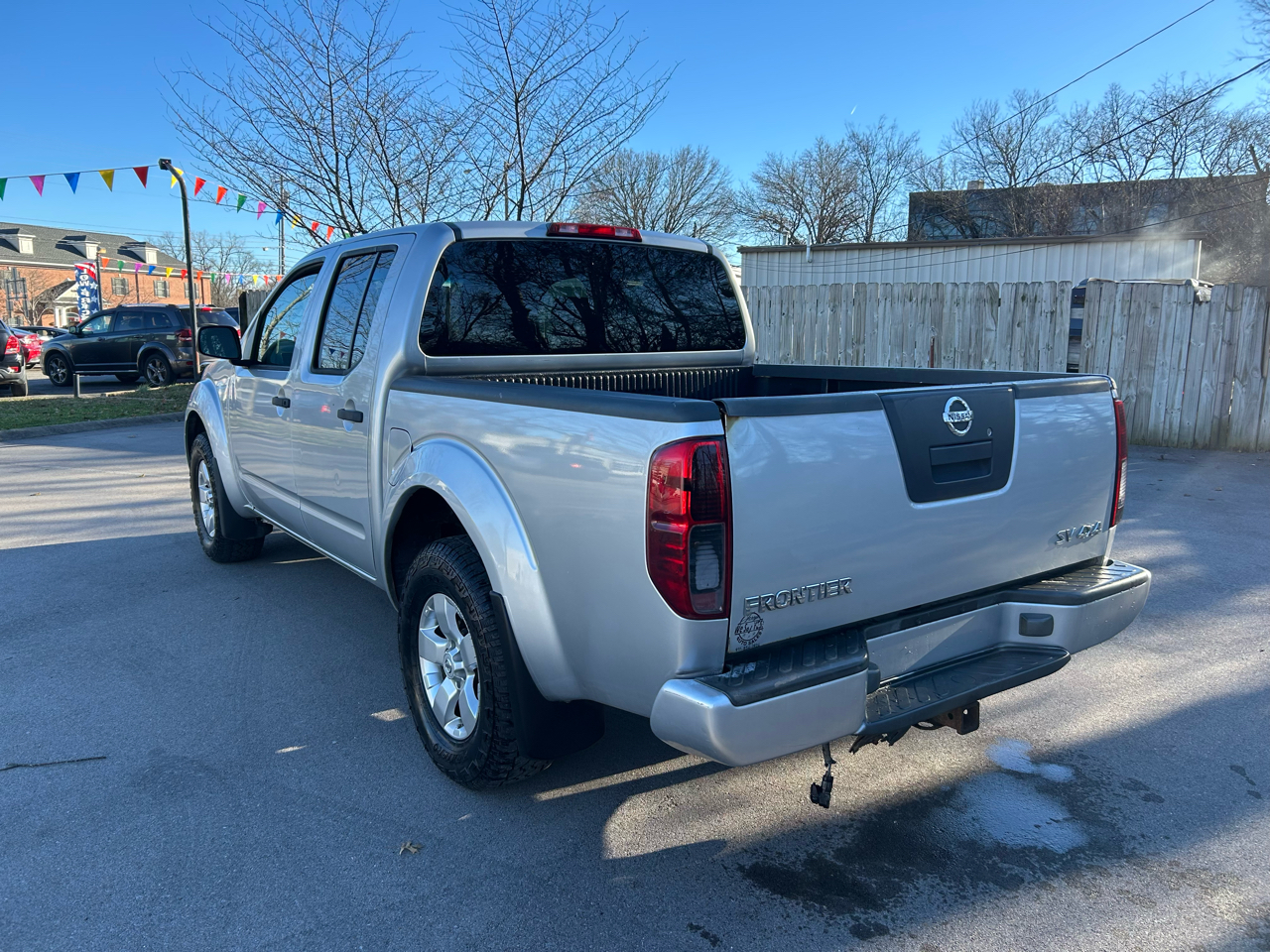 Nissan Frontier Crew Cab 4x4 SV V6 Auto 2012