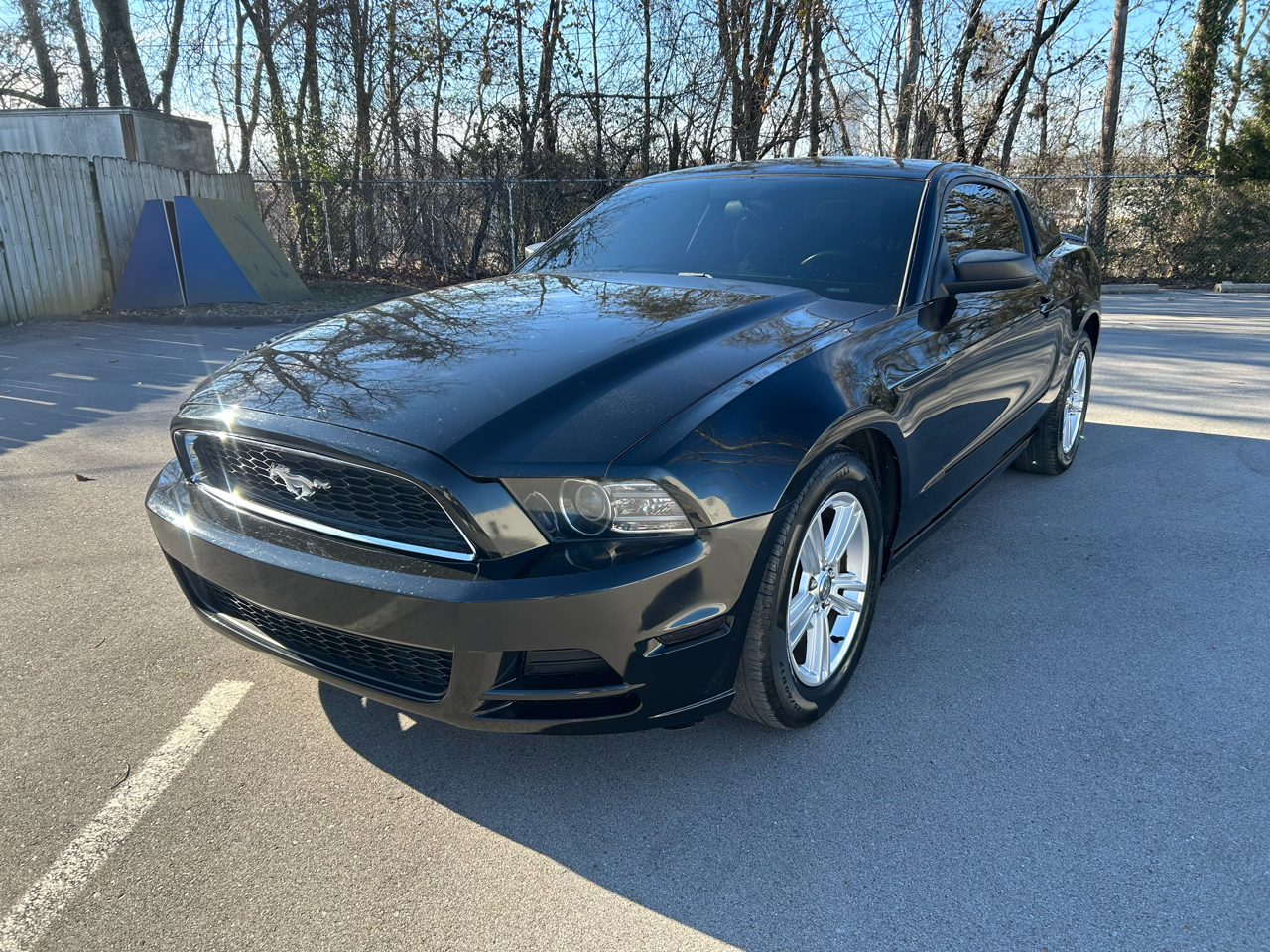 Ford Mustang V6 Coupe 2013