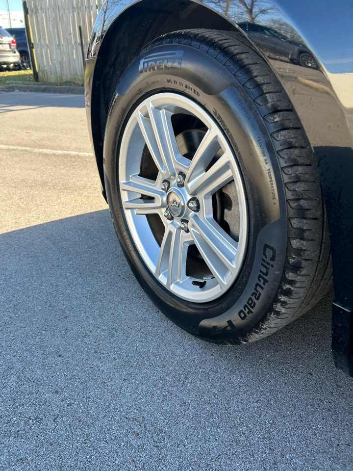 Ford Mustang V6 Coupe 2013