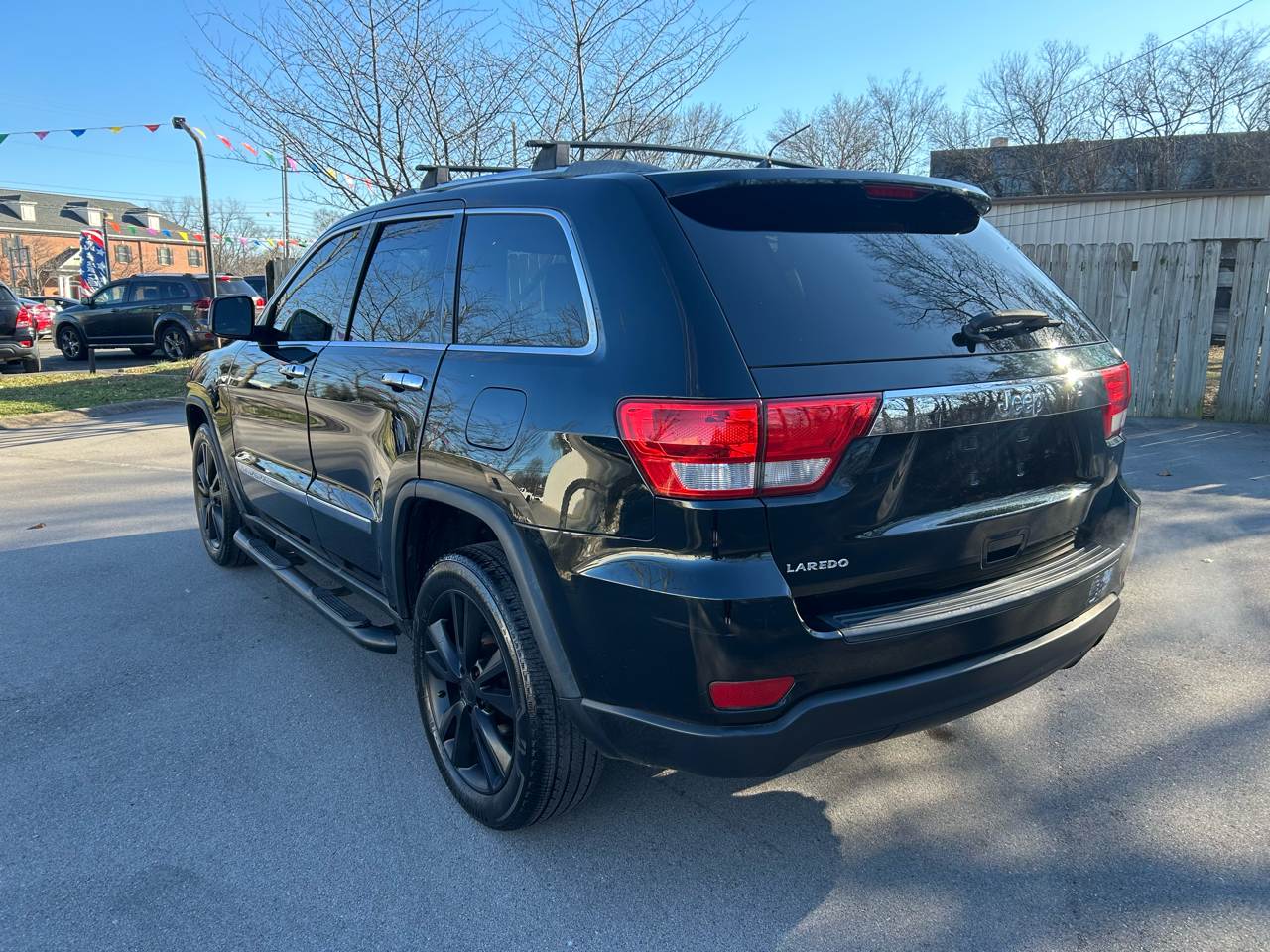 Jeep Grand Cherokee Laredo 2WD 2012