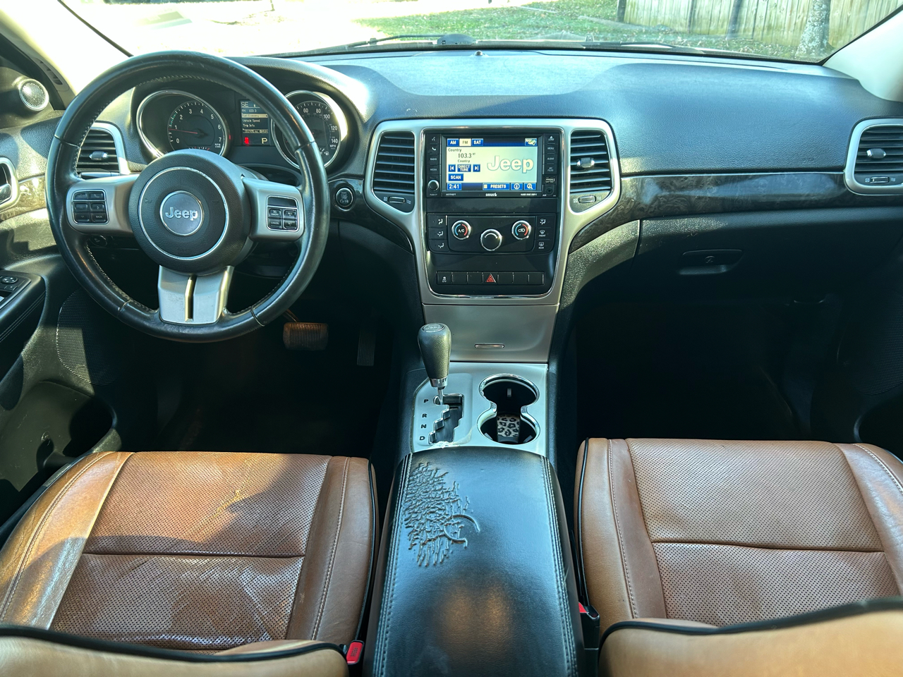 Jeep Grand Cherokee Laredo 2WD 2012