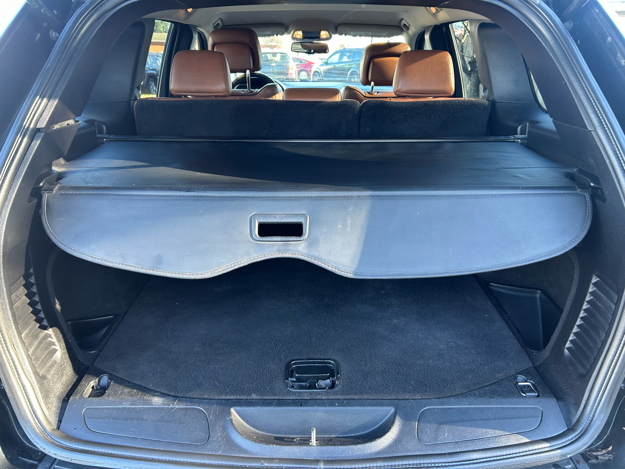 Jeep Grand Cherokee Laredo 2WD 2012