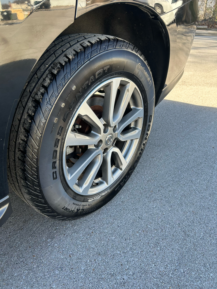 Nissan Pathfinder SV 2WD 2015