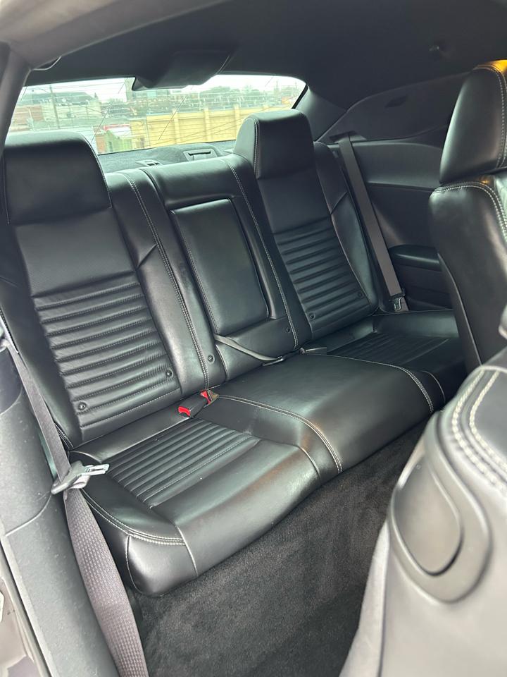 Dodge Challenger SXT 2014