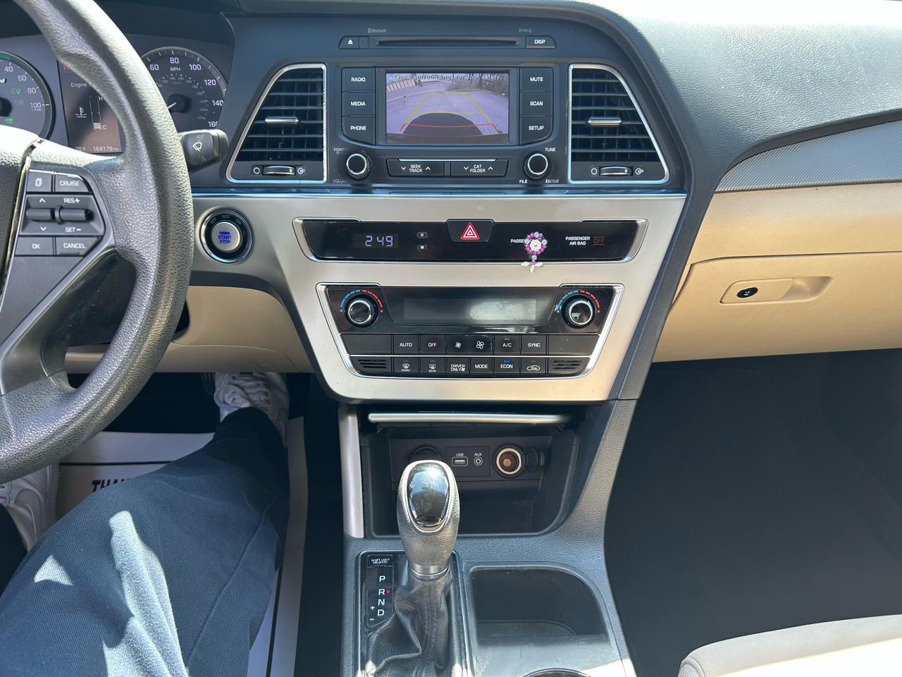 Hyundai Sonata Hybrid Base 2016