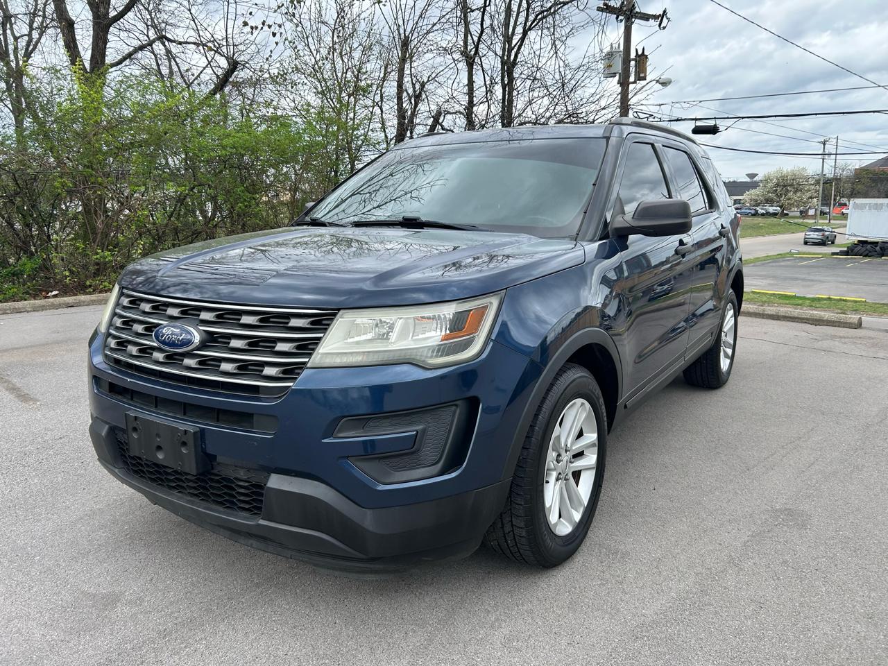 Ford Explorer Base 4WD 2016
