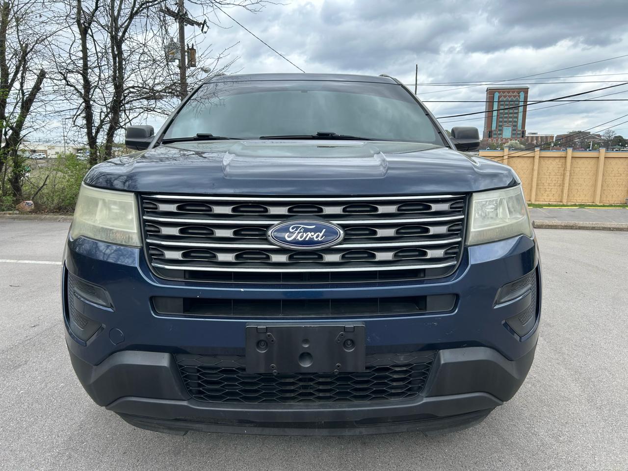 Ford Explorer Base 4WD 2016