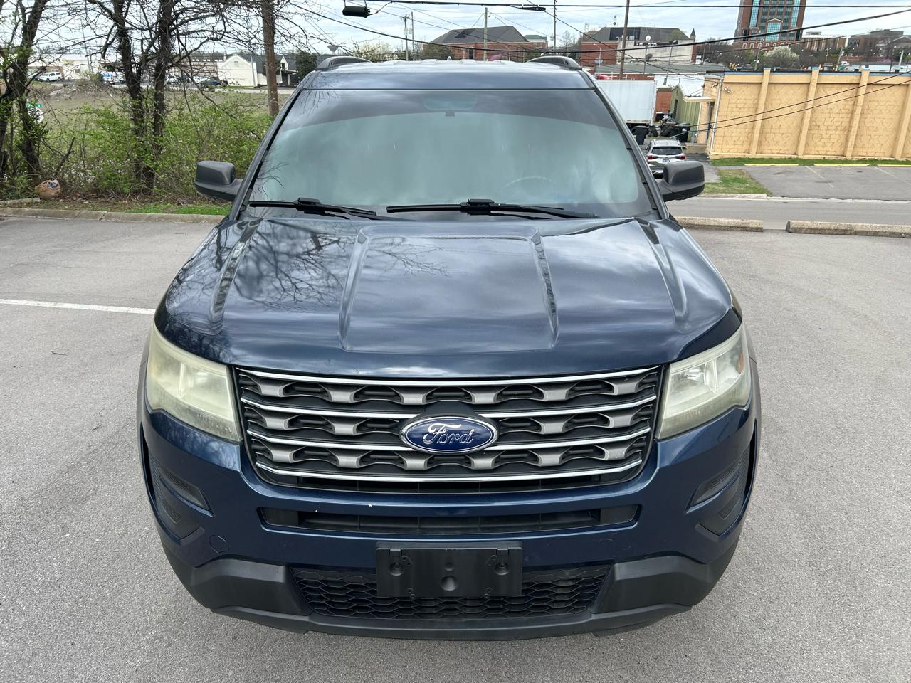 Ford Explorer Base 4WD 2016