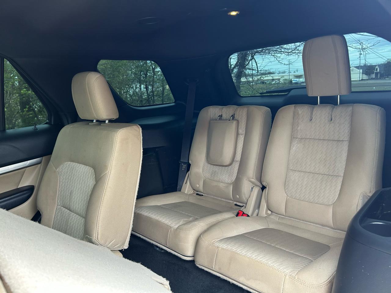 Ford Explorer Base 4WD 2016