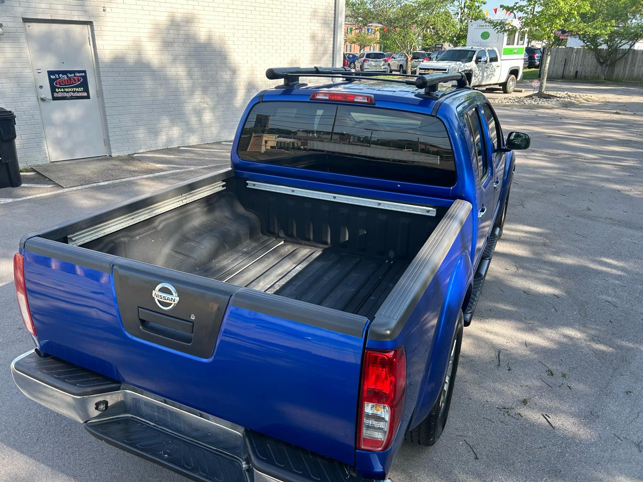 Nissan Frontier S Crew Cab 2WD 2012