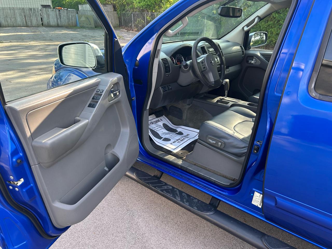 Nissan Frontier S Crew Cab 2WD 2012