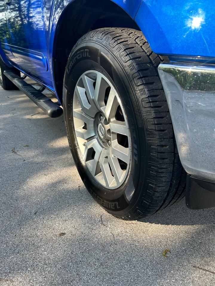 Nissan Frontier S Crew Cab 2WD 2012