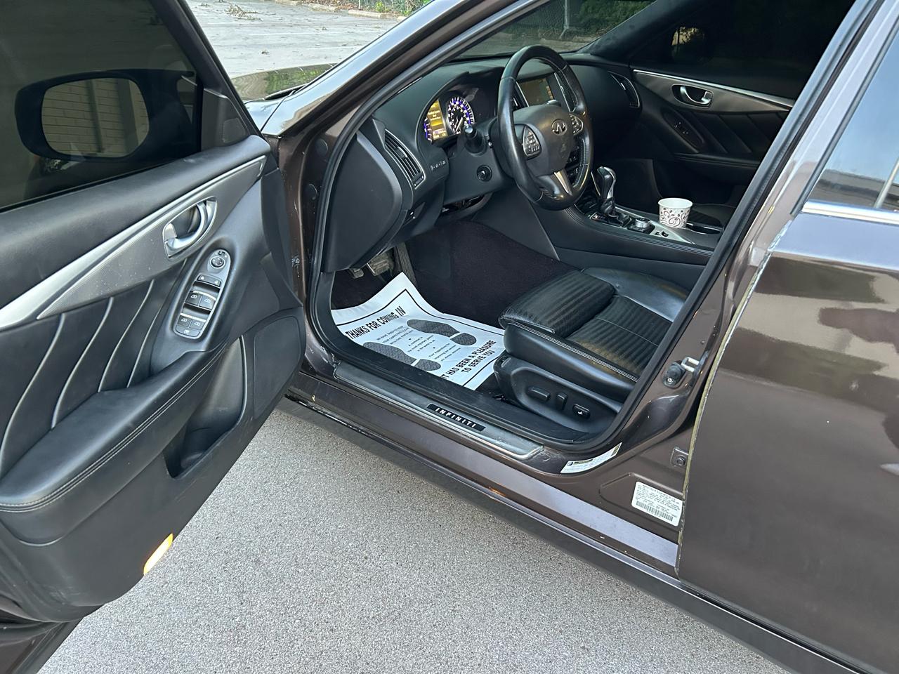 Infiniti Q50 Premium AWD 2014