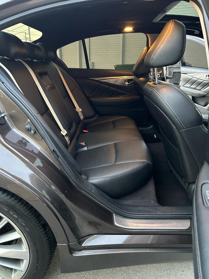 Infiniti Q50 Premium AWD 2014