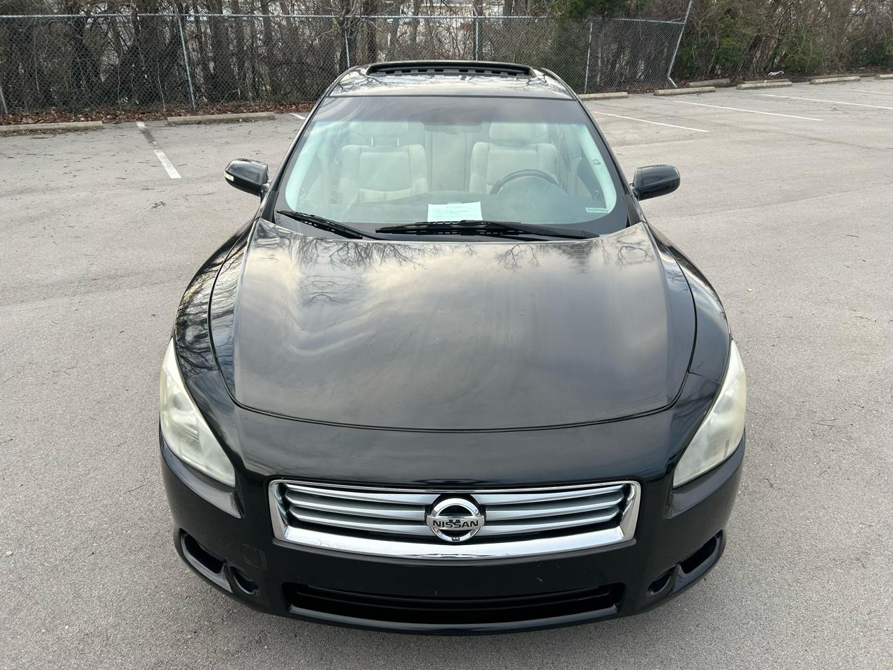 Nissan Maxima SV 2013