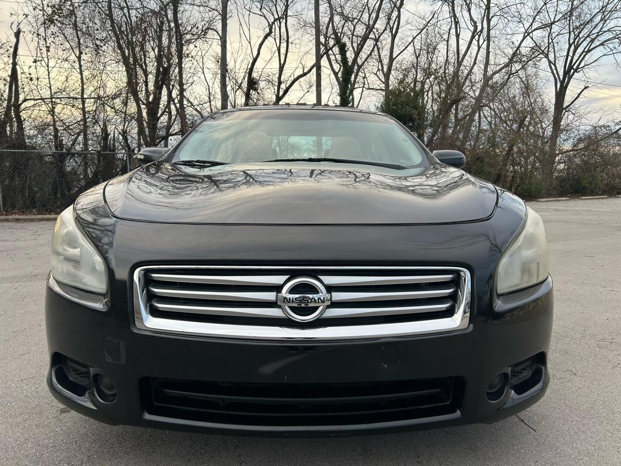 Nissan Maxima SV 2013