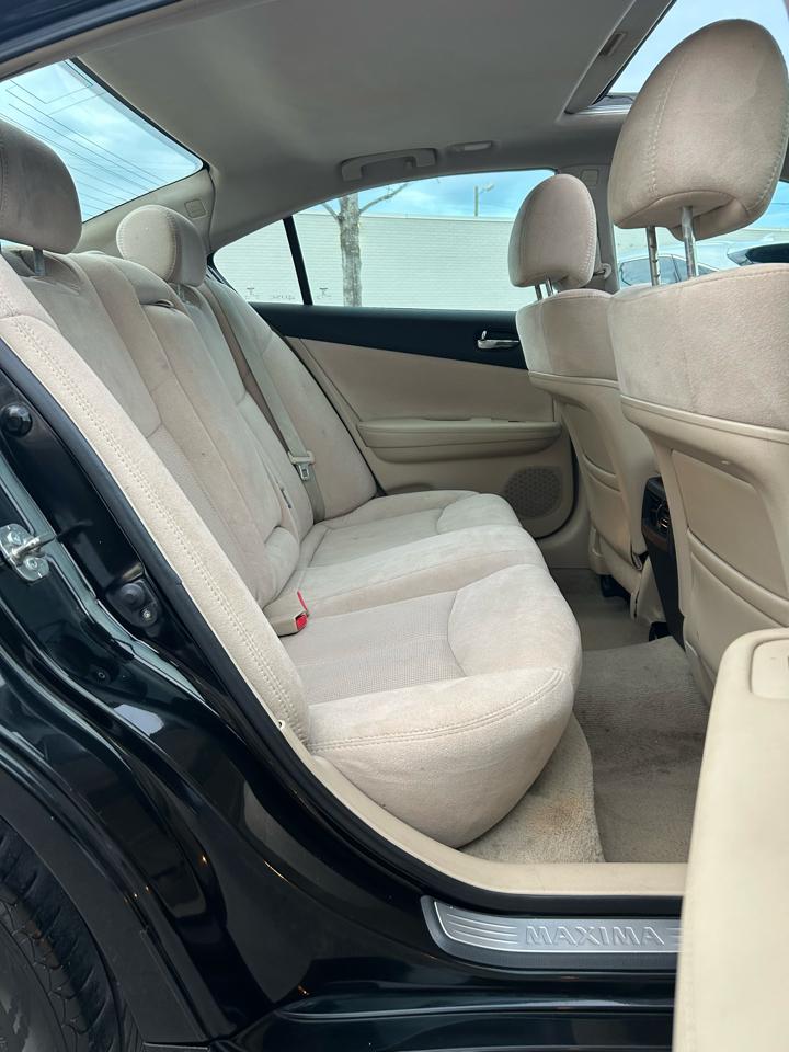 Nissan Maxima SV 2013